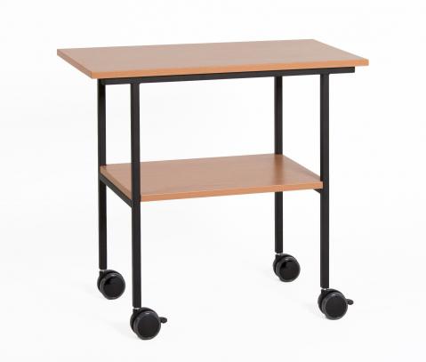 Beistelltisch mit unterer Platte Beistelltisch mit unterer Platte