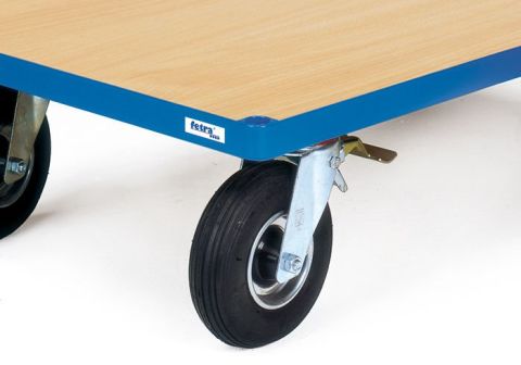 Luftbereifung 220 x 70 mm, Rad 200 ø (Mehrpreis) Luftbereifung 220 x 70 mm, Rad 200 ø (Mehrpreis)